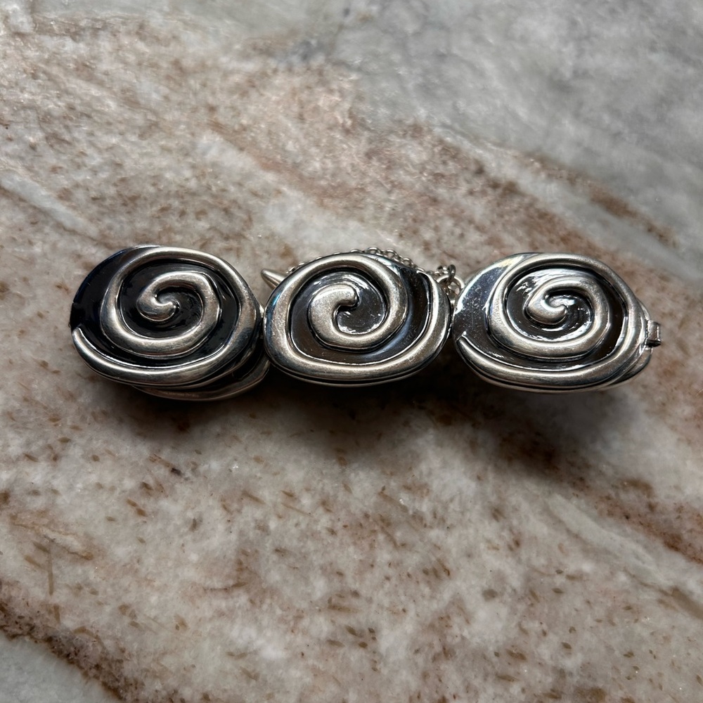 Silpada Silver Swirl Bracelet